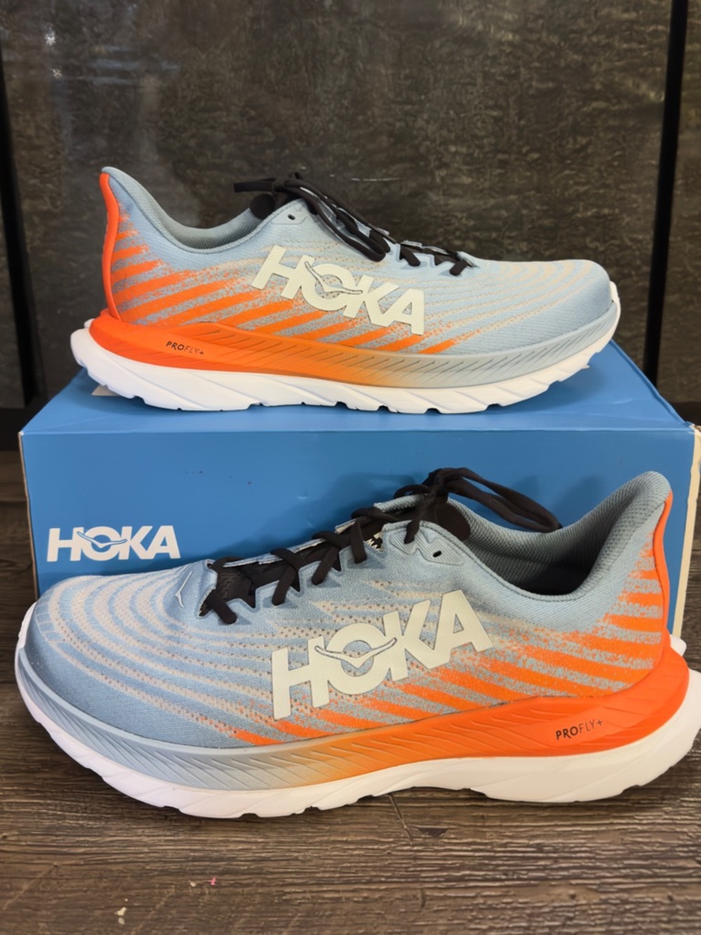 HOKA One One Mach 5 Men’s Size 13D NEW